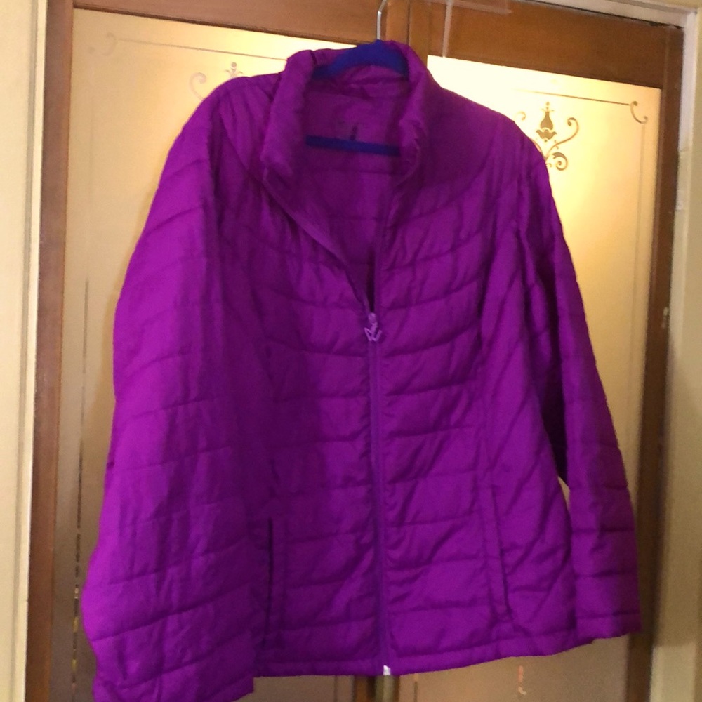 Magenta Puffer Jacket 26/28 EUC